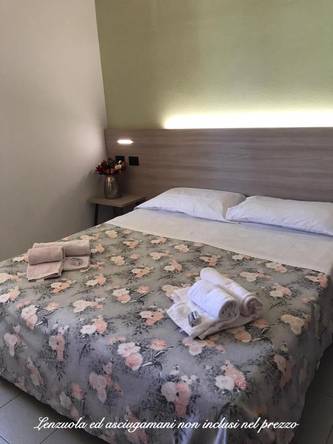 Ohana Apartments Camping Tiglio Сирмионе Экстерьер фото